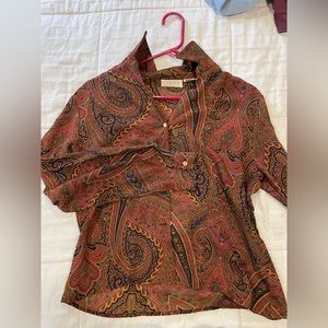 Super funky fun button up blouse size medium